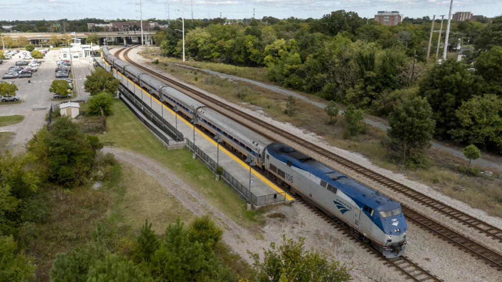 Train traveling into Norfolk station